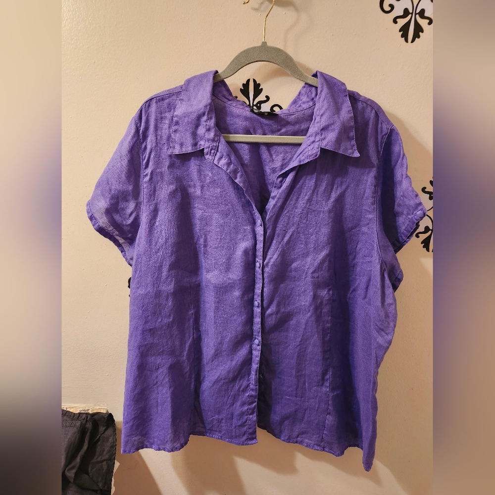 Linen Button Up Blouse Collection - Picture 7 of 9